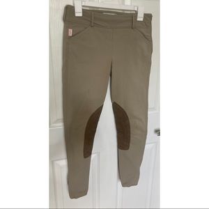 TAILORED SPORTSMAN 28